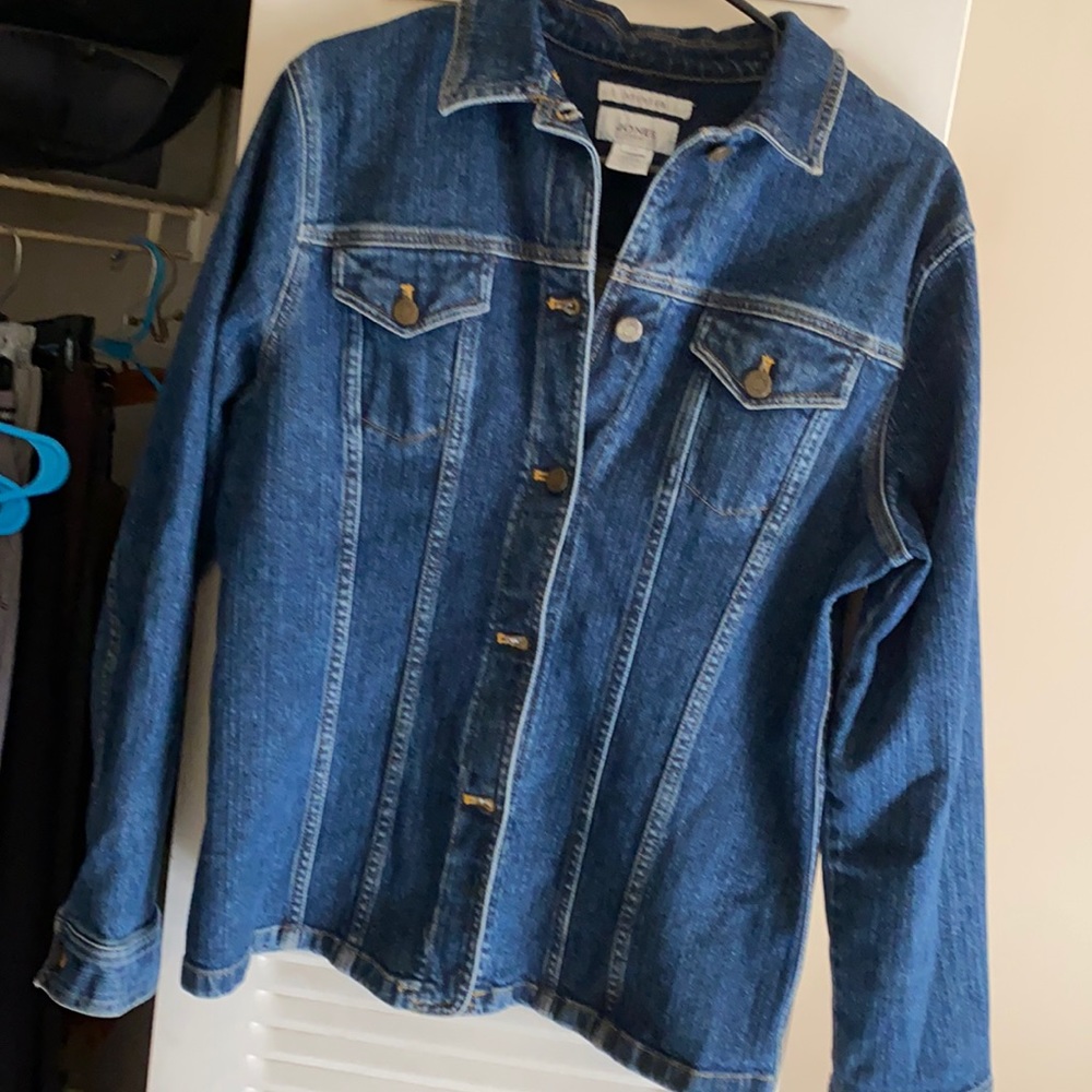 Large Jean jacket - Picture 1 of 3